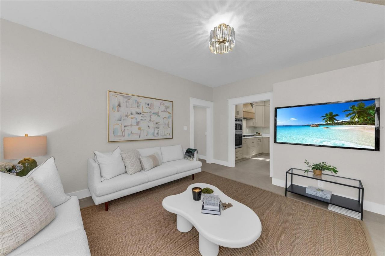 1611 Hyde Park Street, Sarasota, FL 34239 Photo