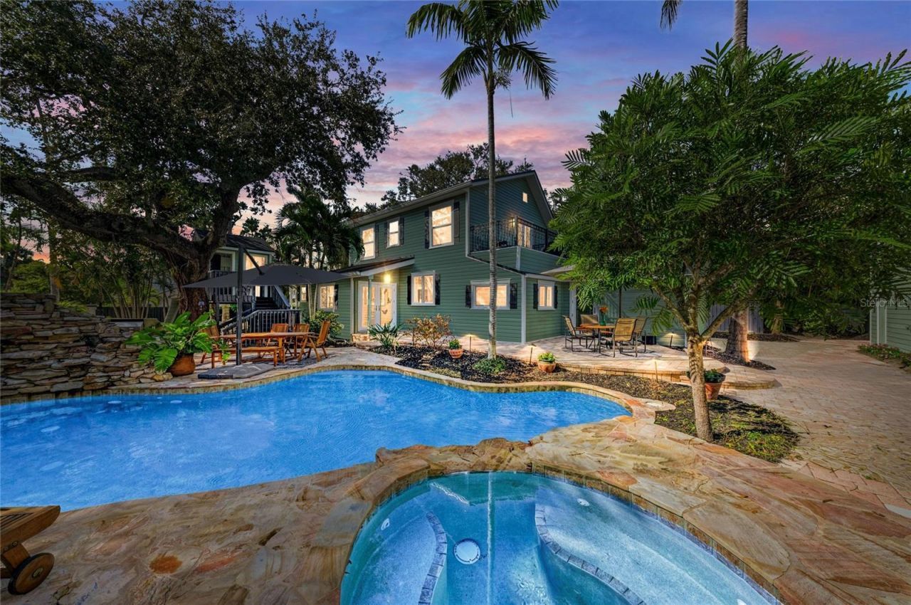 1611 Hyde Park Street, Sarasota, FL 34239 Photo