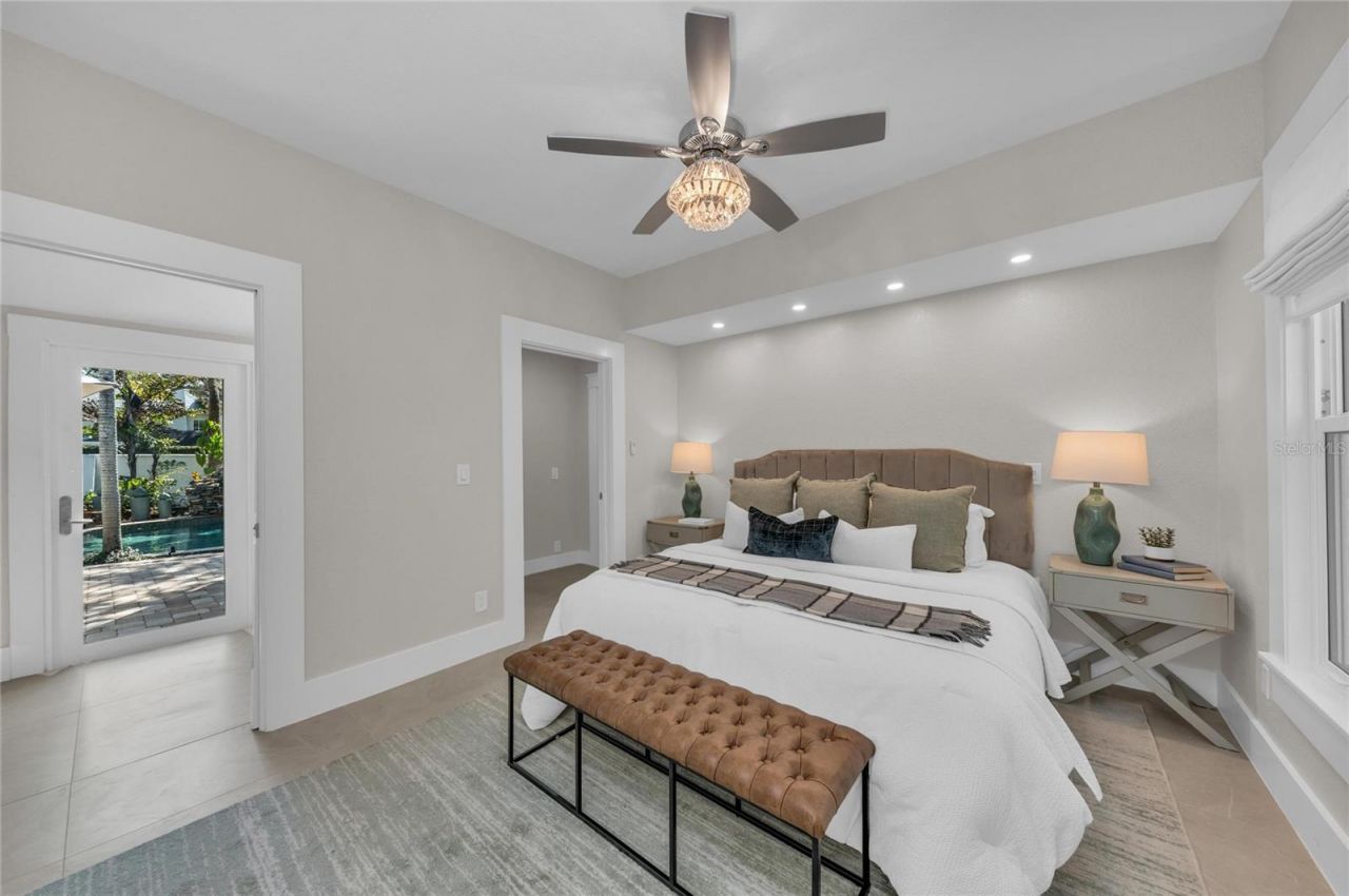 1611 Hyde Park Street, Sarasota, FL 34239 Photo