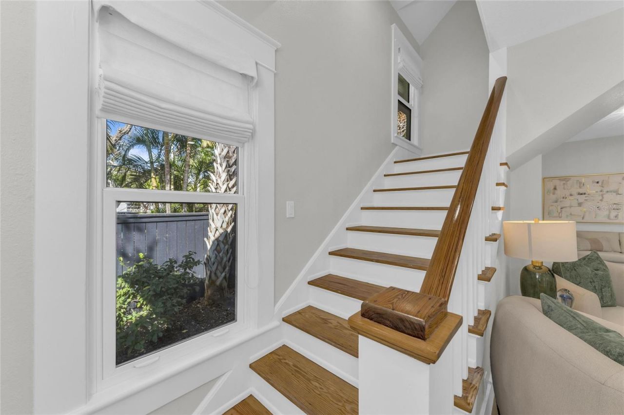 1611 Hyde Park Street, Sarasota, FL 34239 Photo