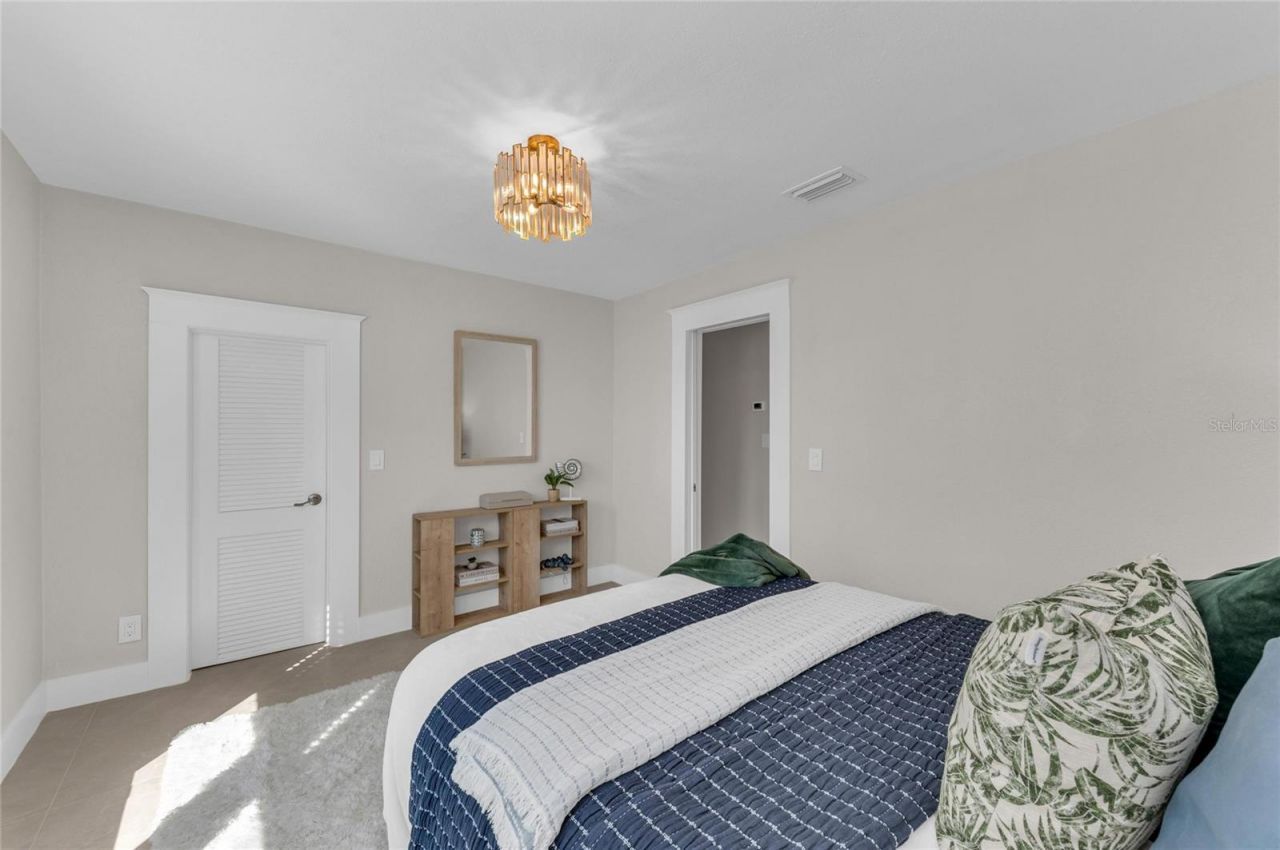 1611 Hyde Park Street, Sarasota, FL 34239 Photo