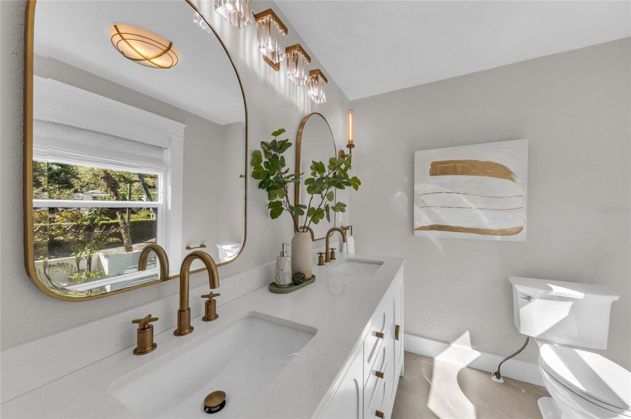 1611 Hyde Park Street, Sarasota, FL 34239 Photo