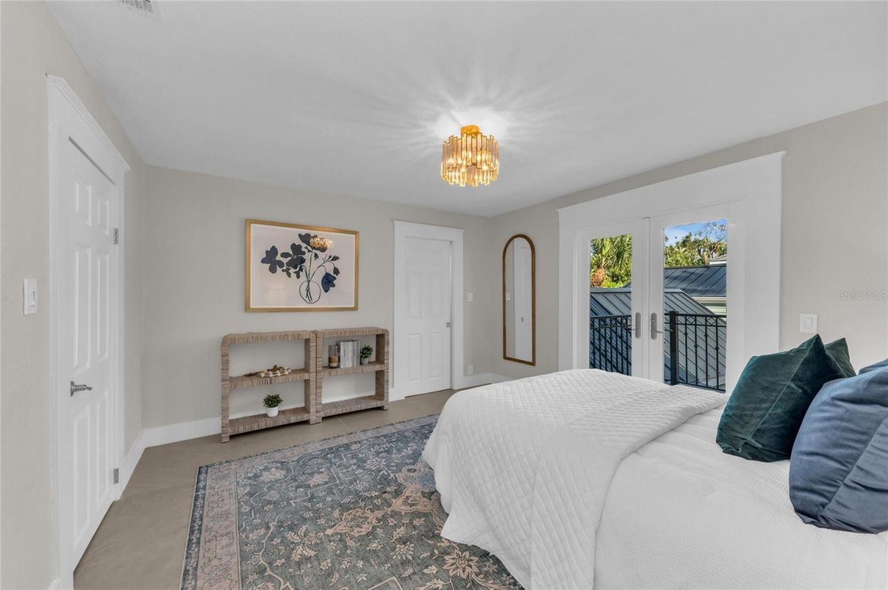 1611 Hyde Park Street, Sarasota, FL 34239 Photo