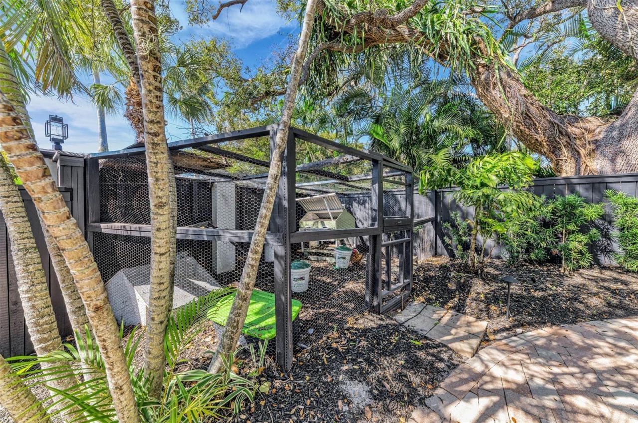 1611 Hyde Park Street, Sarasota, FL 34239 Photo