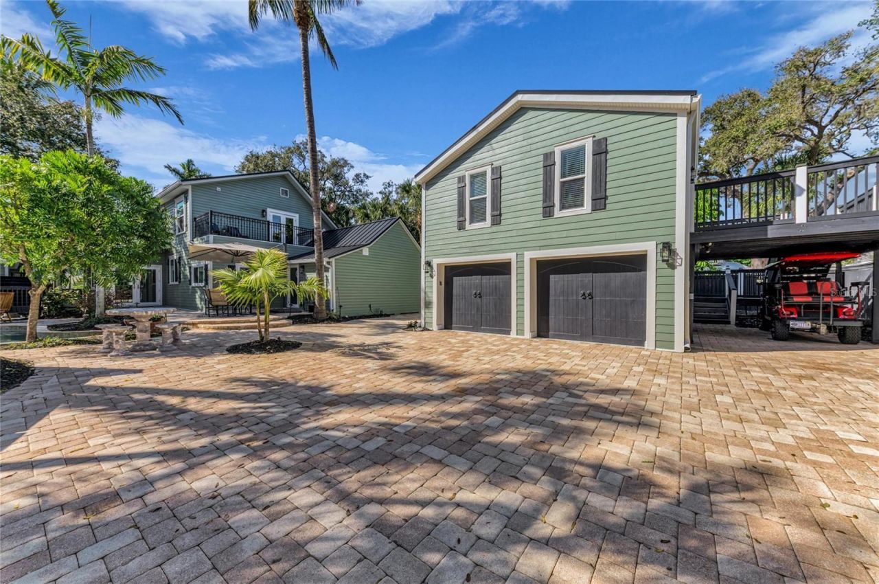 1611 Hyde Park Street, Sarasota, FL 34239 Photo