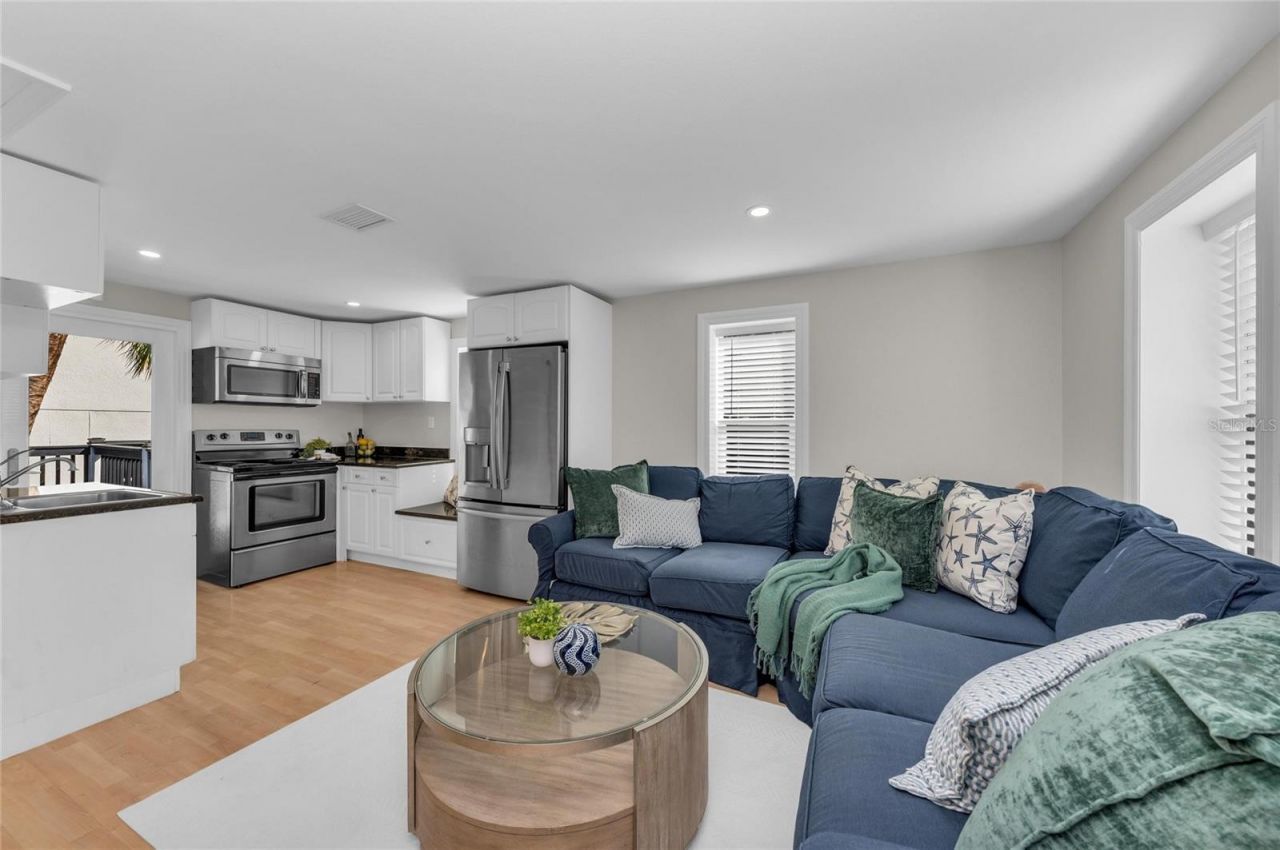 1611 Hyde Park Street, Sarasota, FL 34239 Photo