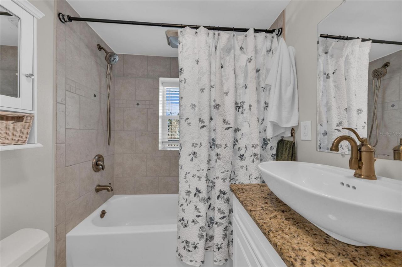 1611 Hyde Park Street, Sarasota, FL 34239 Photo