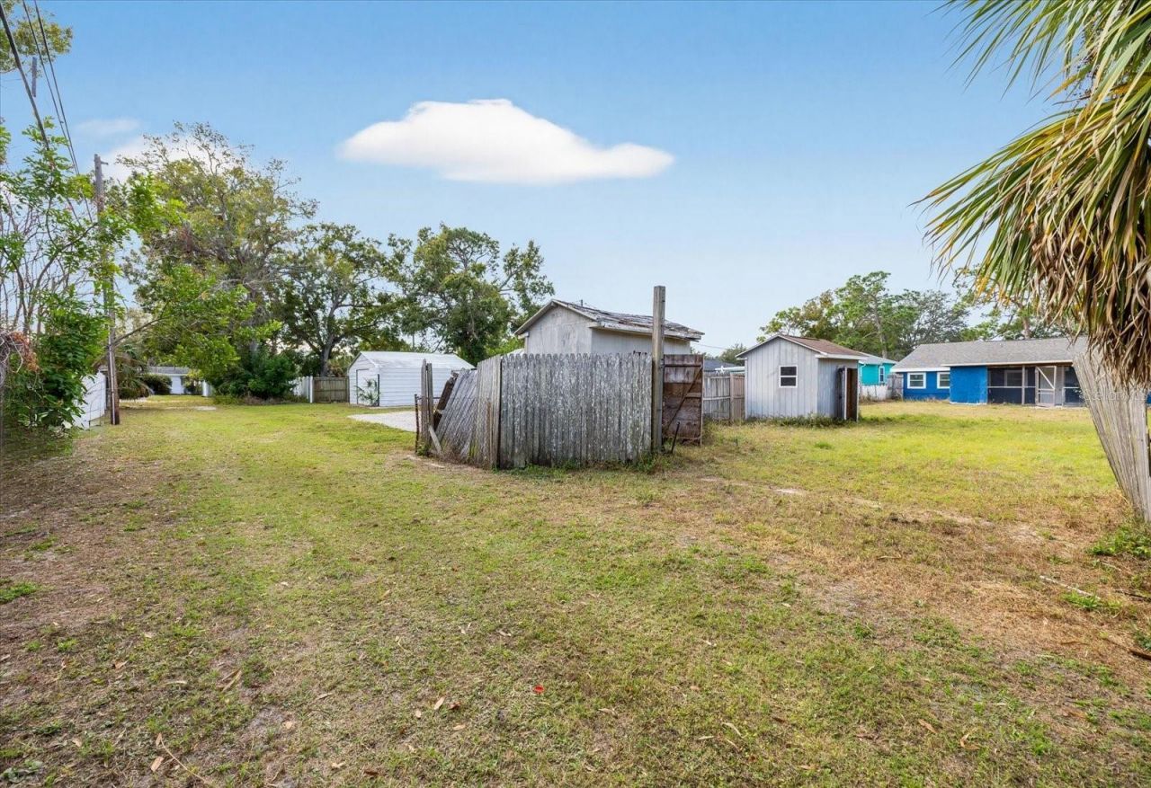 5801 Magnolia Street N, Saint Petersburg, FL 33703 Photo