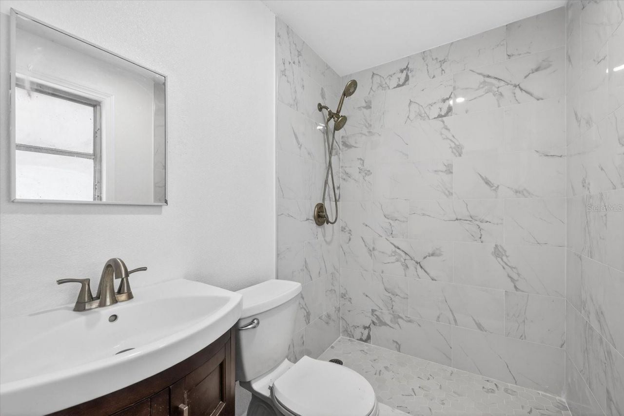 5801 Magnolia Street N, Saint Petersburg, FL 33703 Photo