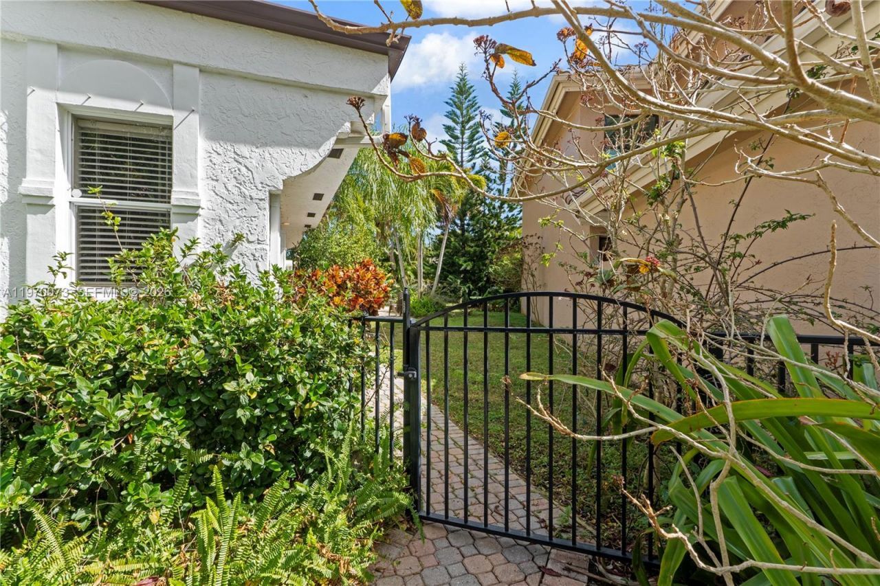 4484 NW 29th Way , Boca Raton, FL 33434 Photo