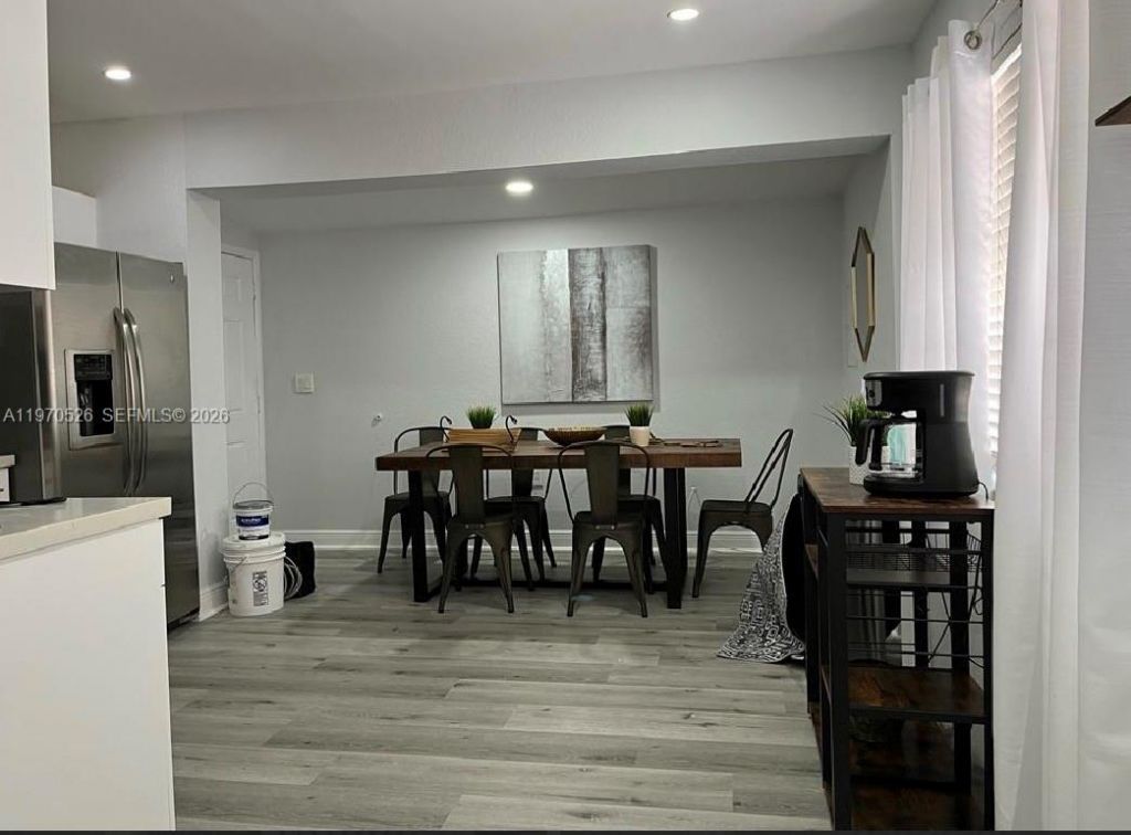 3050 NW 52nd St, Miami, FL 33142 Photo