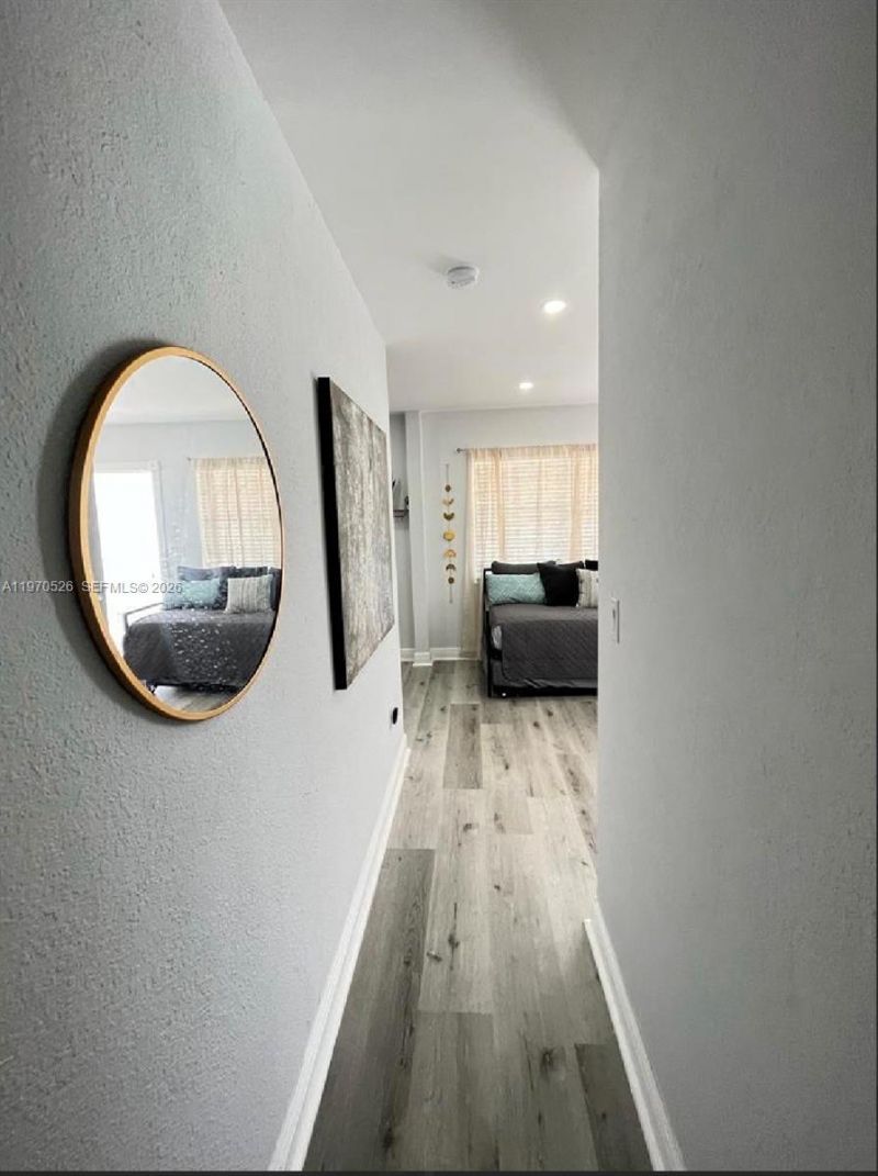 3050 NW 52nd St, Miami, FL 33142 Photo