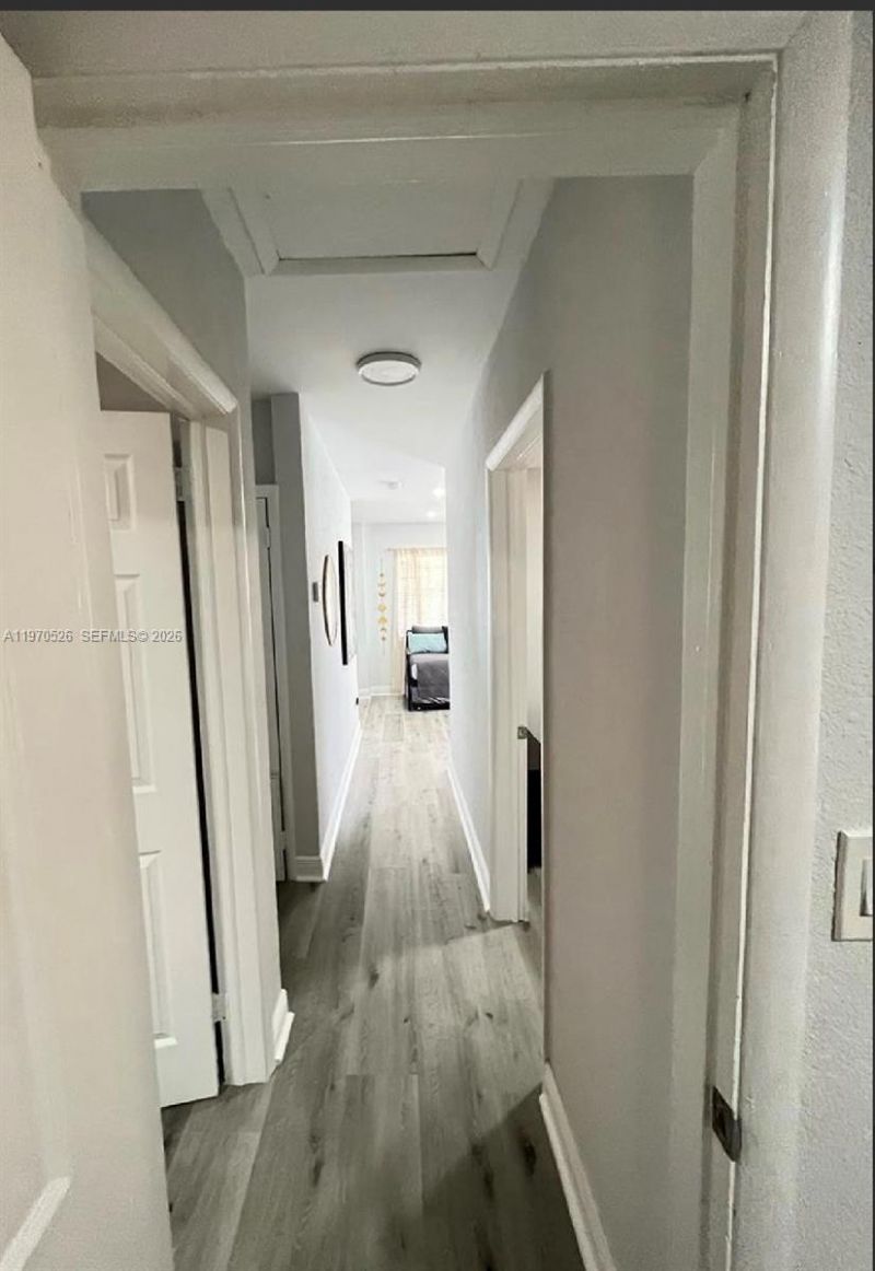 3050 NW 52nd St, Miami, FL 33142 Photo