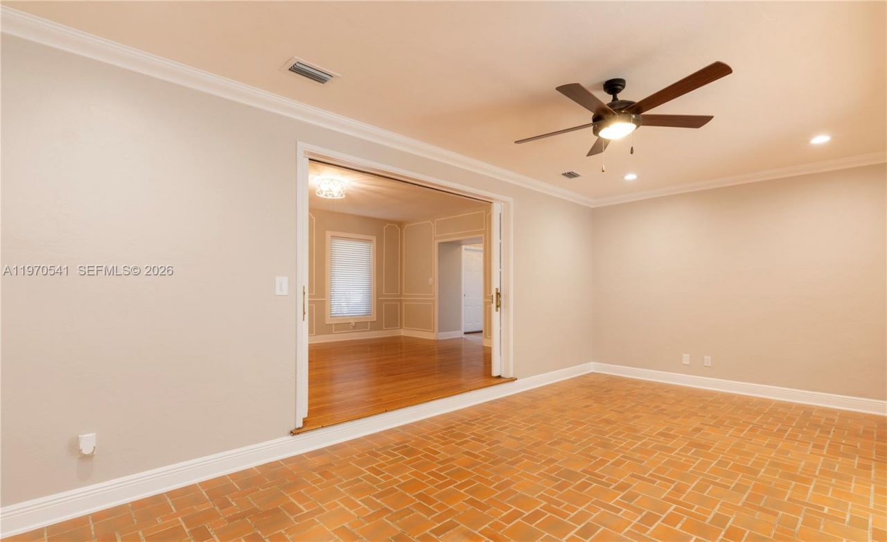 1350 Mendavia Ave , Coral Gables, FL 33146 Photo