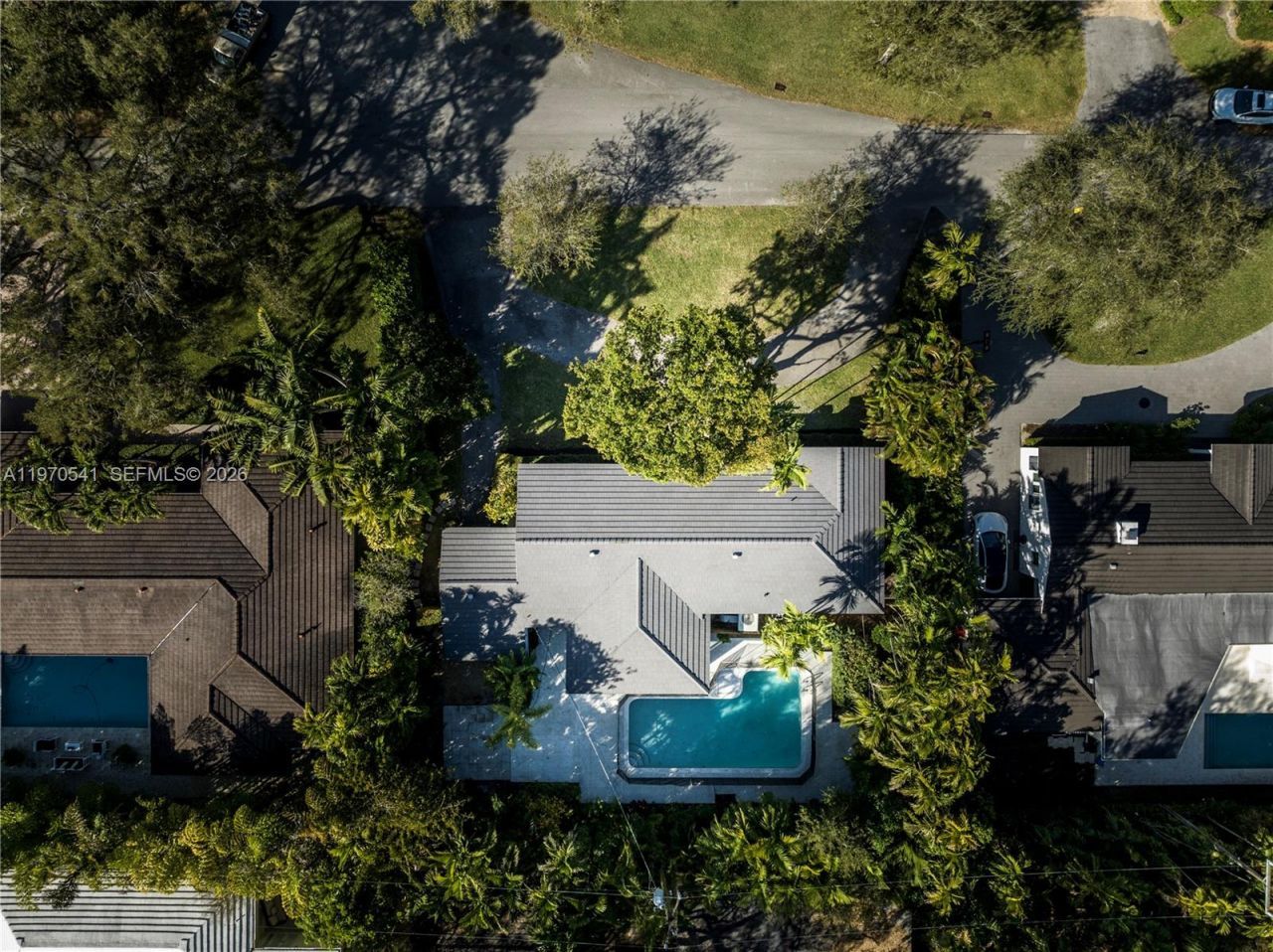 1350 Mendavia Ave , Coral Gables, FL 33146 Photo