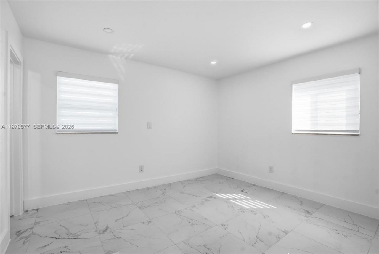 5521 SW 104th Ave, Miami, FL 33165 Photo