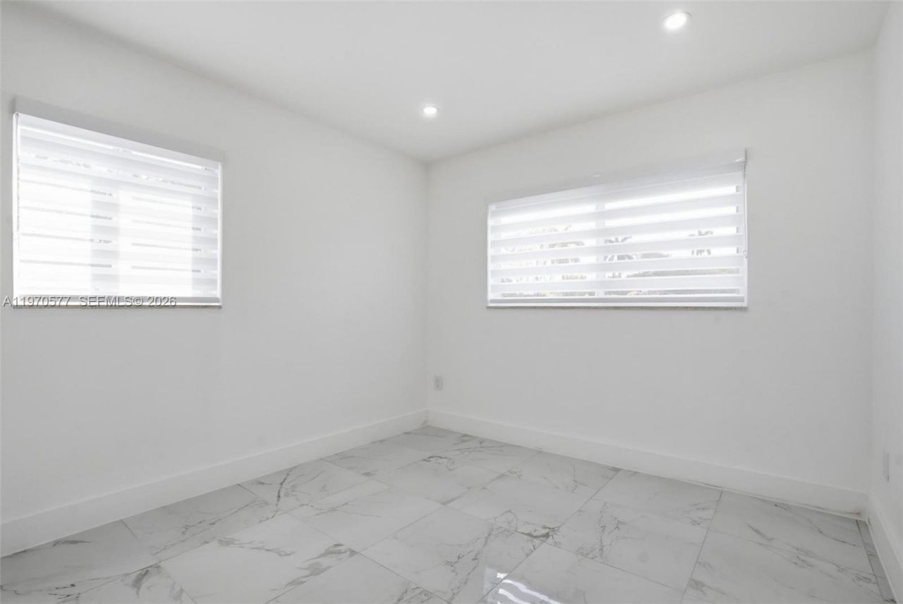 5521 SW 104th Ave, Miami, FL 33165 Photo