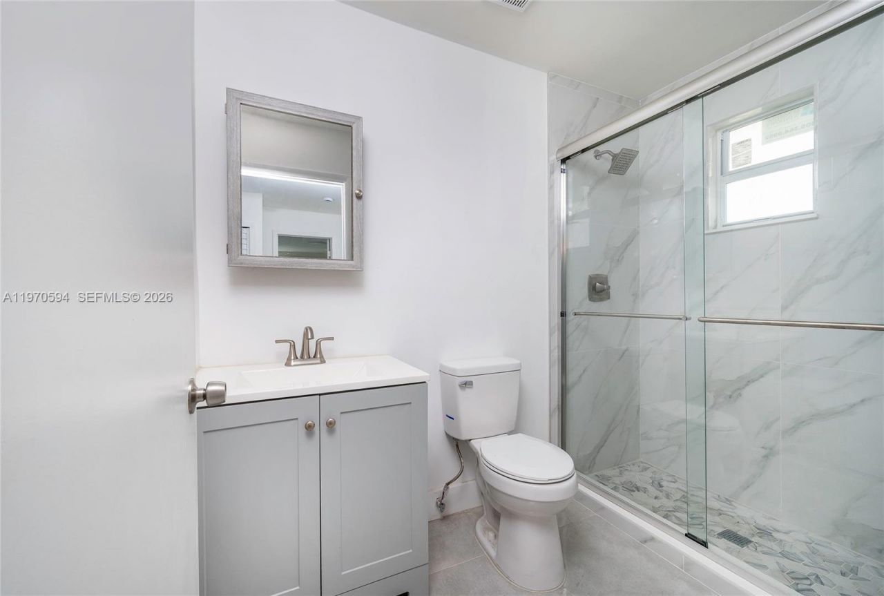 2433 NW 97th St, Miami, FL 33147 Photo