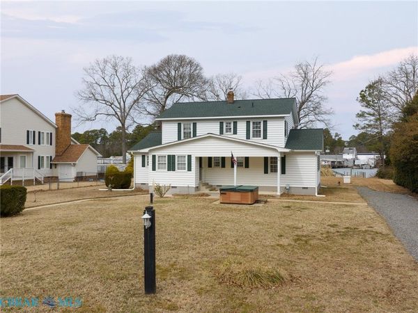 8407 Oyster Cove Road, Hayes, VA 23072