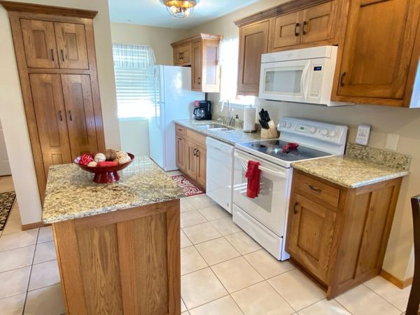 27 Blue Bird Way, Unit 3, Branson, MO 65616