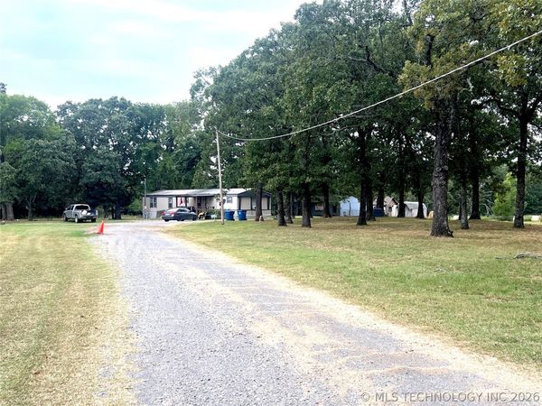 19118 S US Hwy 69 , Kiowa, OK 74553