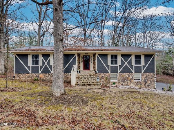 148 Camelia Drive, Crossville, TN 38555