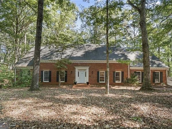 80 Cliffcreek Trace NE, Atlanta, GA 30350