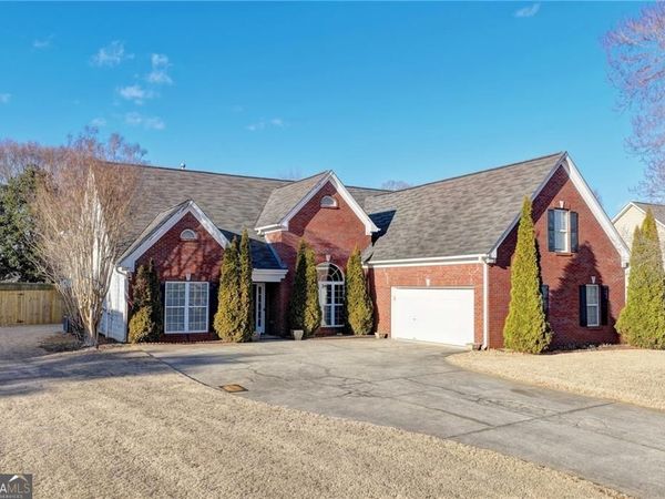 8415 Meadowgrove Lane, Gainesville, GA 30506