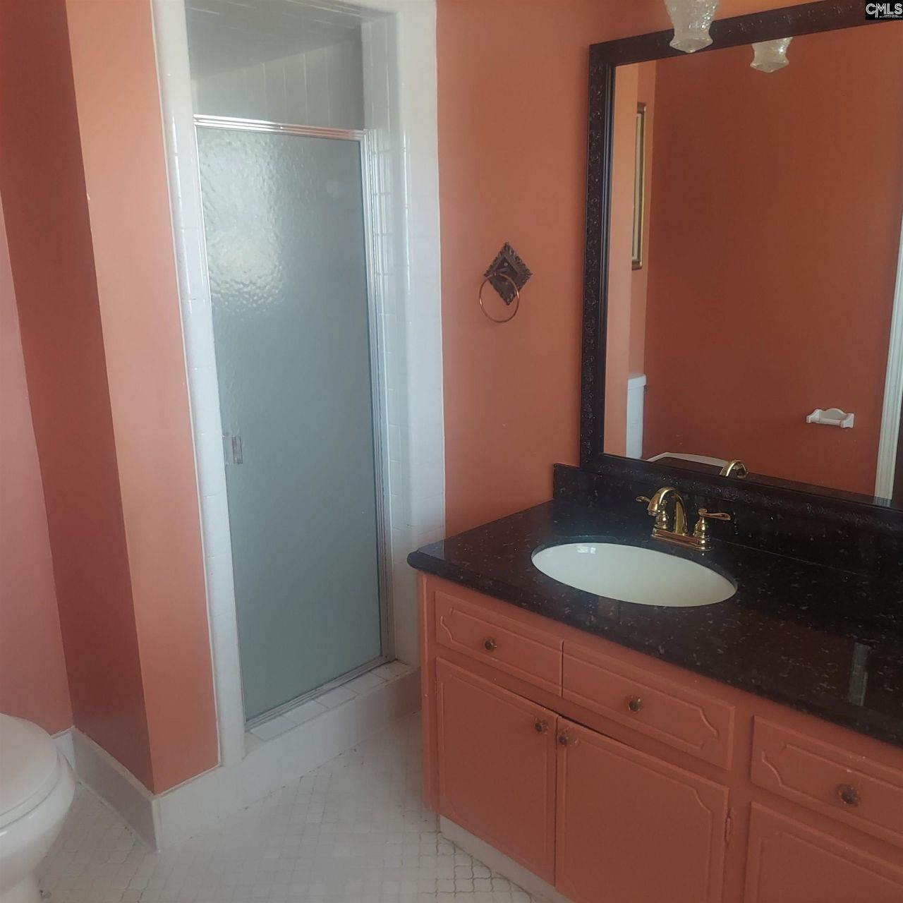 9850 Windsor Lake Boulevard  Photo 22