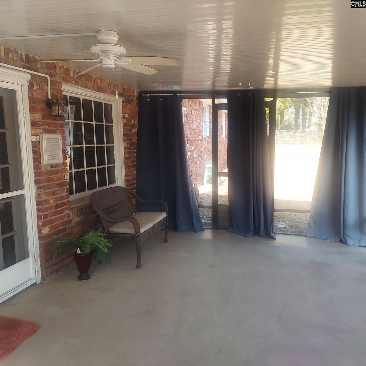 9850 Windsor Lake Boulevard  Photo 30