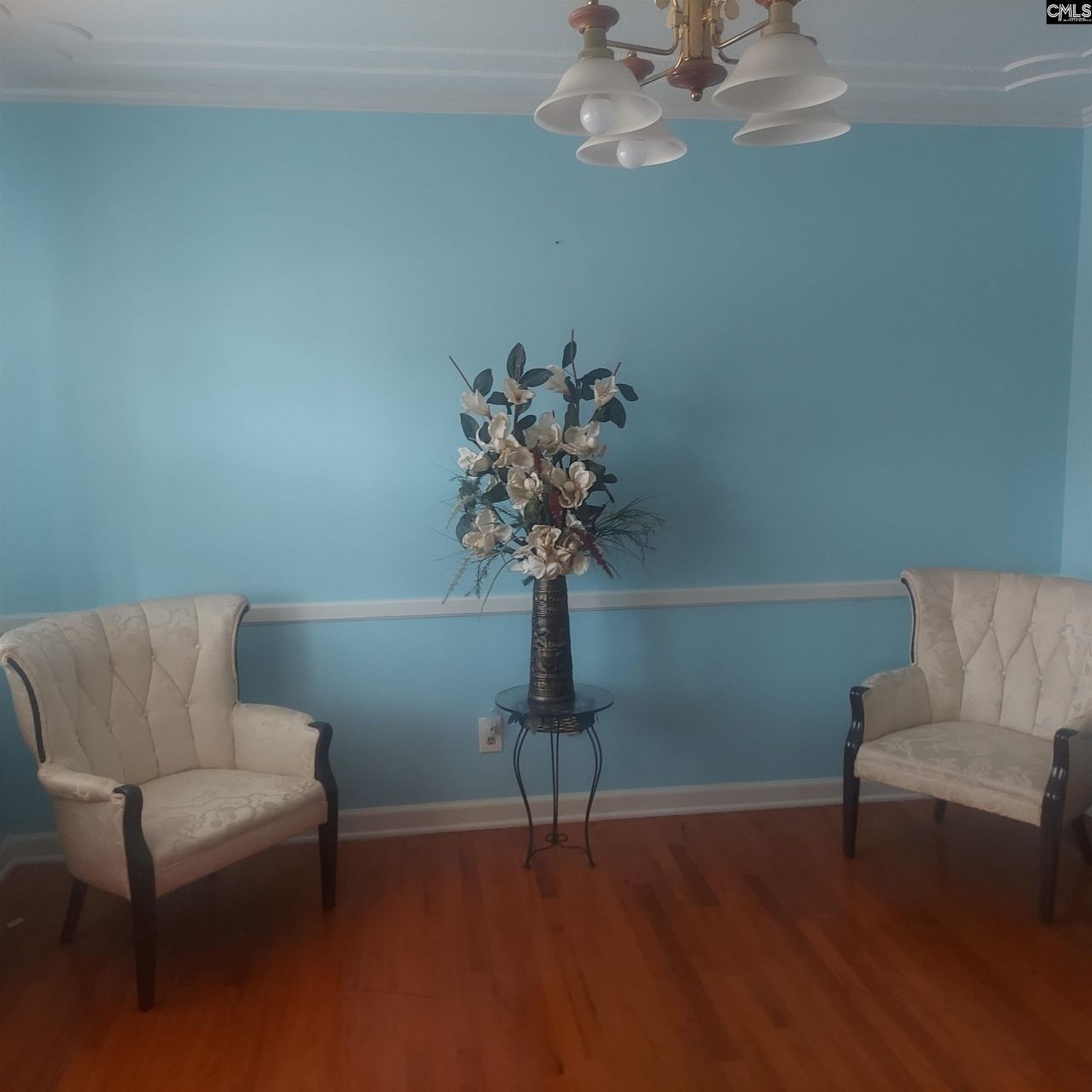 9850 Windsor Lake Boulevard  Photo 9