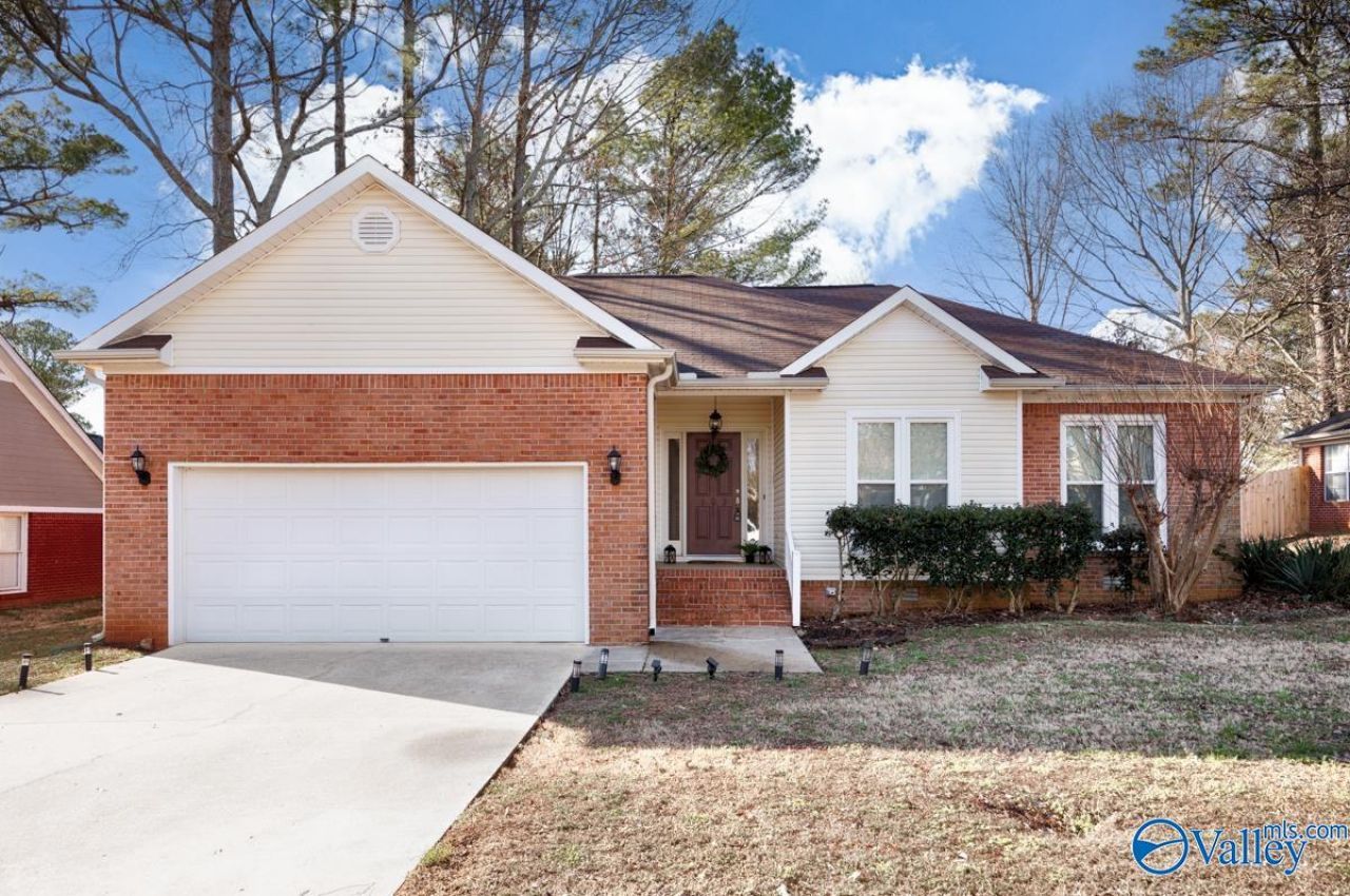 103 Bambi Lane, Madison, AL 35758 Main Photo