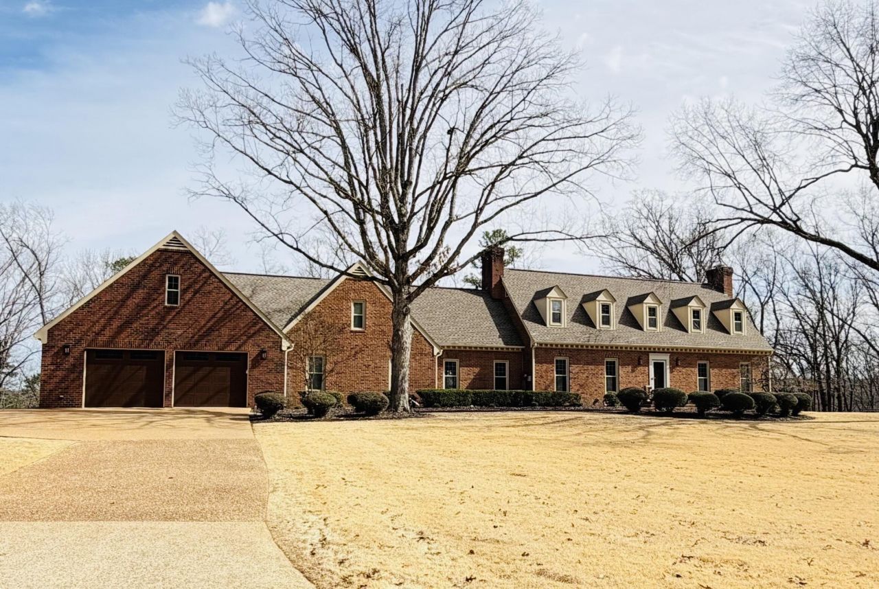 445 Bluff View Drive Batesville, AR 72501