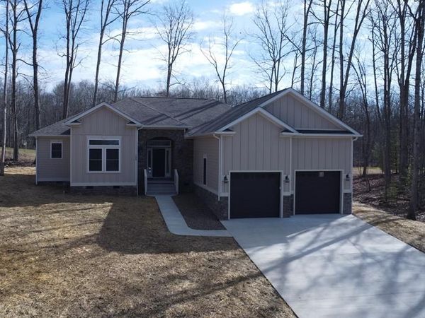 134 CATHEDRAL LANE, DANIELS, WV 25832