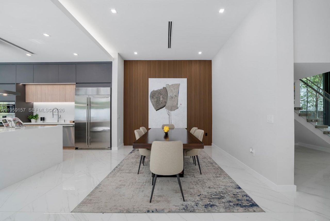 1780 Chucunantah Rd , Miami, FL 33133 Photo