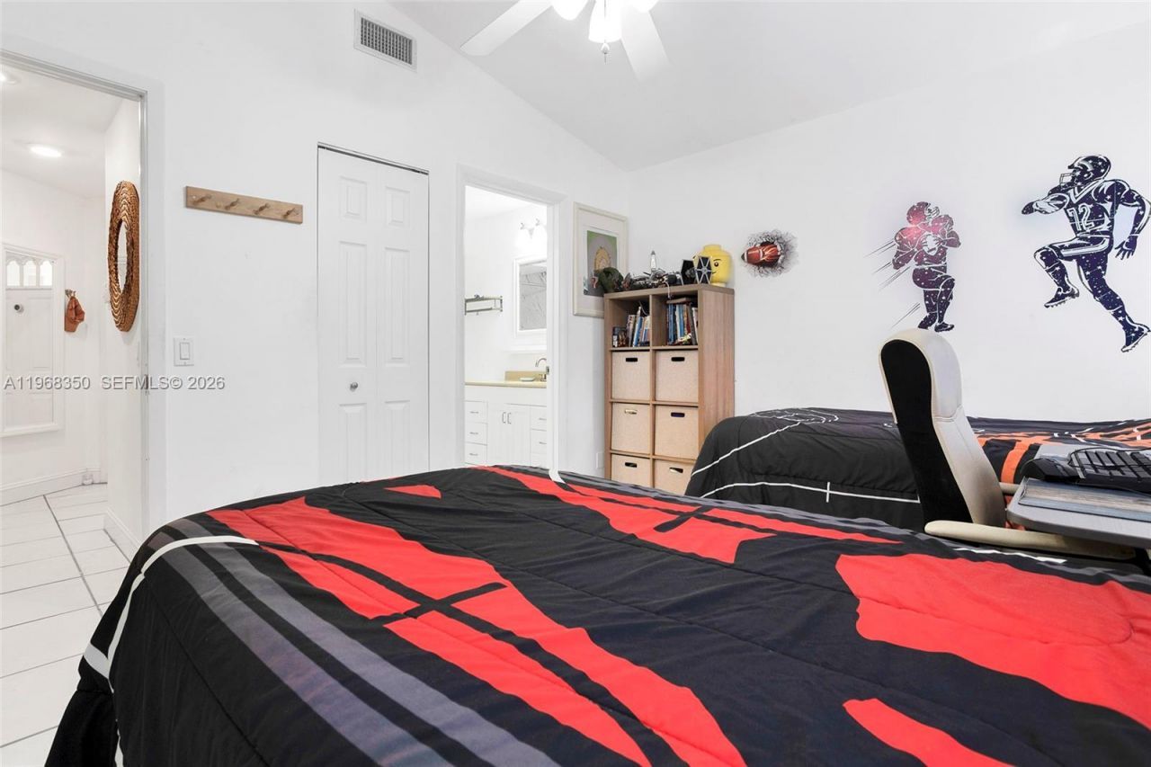 1595 Springside Dr, Weston, FL 33326 Photo