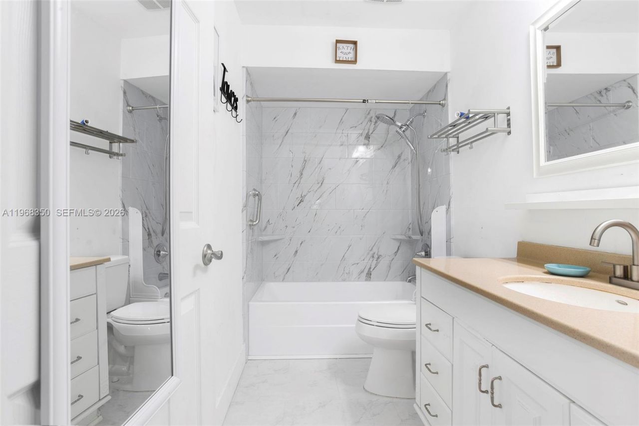 1595 Springside Dr, Weston, FL 33326 Photo