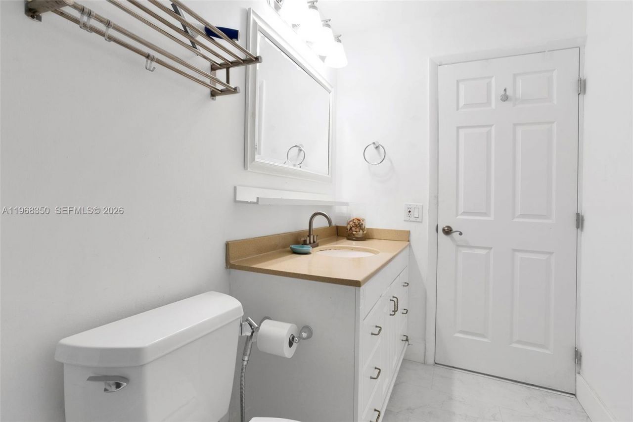 1595 Springside Dr, Weston, FL 33326 Photo