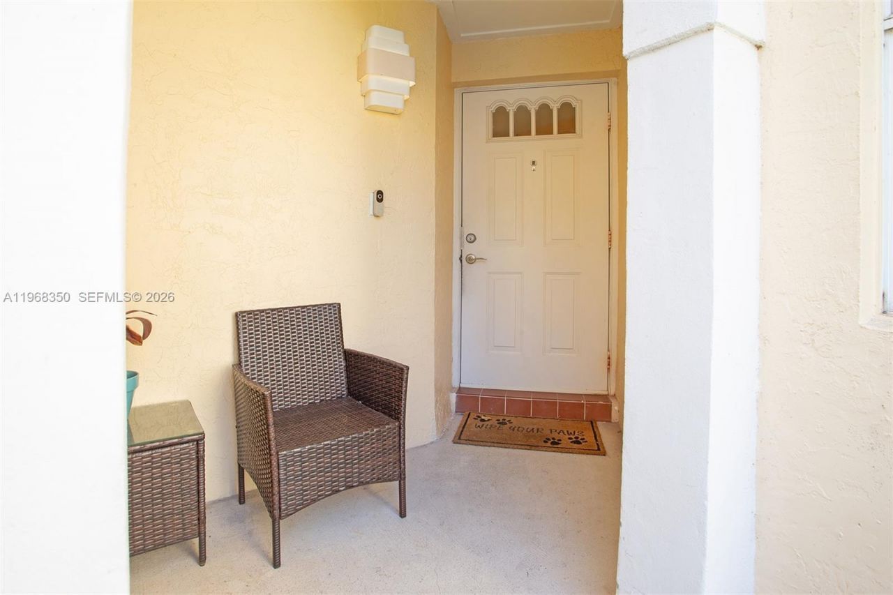 1595 Springside Dr, Weston, FL 33326 Photo