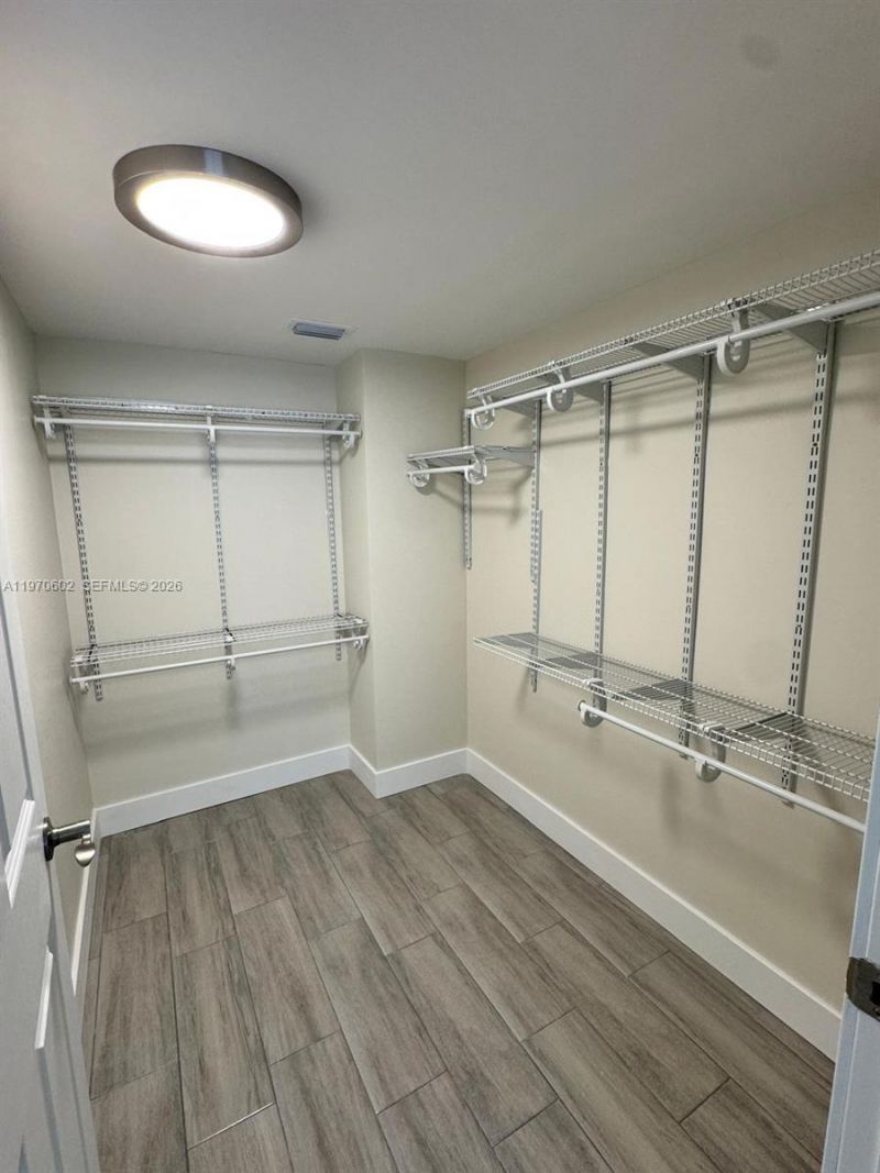 8251 NW 8th St, Unit 305, Miami, FL 33126 Photo