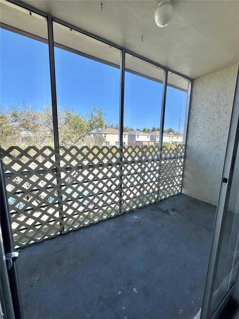 1503 NW 207th St, Unit 240, Miami Gardens, FL 33169 Photo