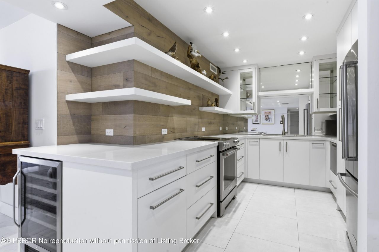 1801 S Flagler Drive, Unit 1107, West Palm Beach, FL 33401 Photo