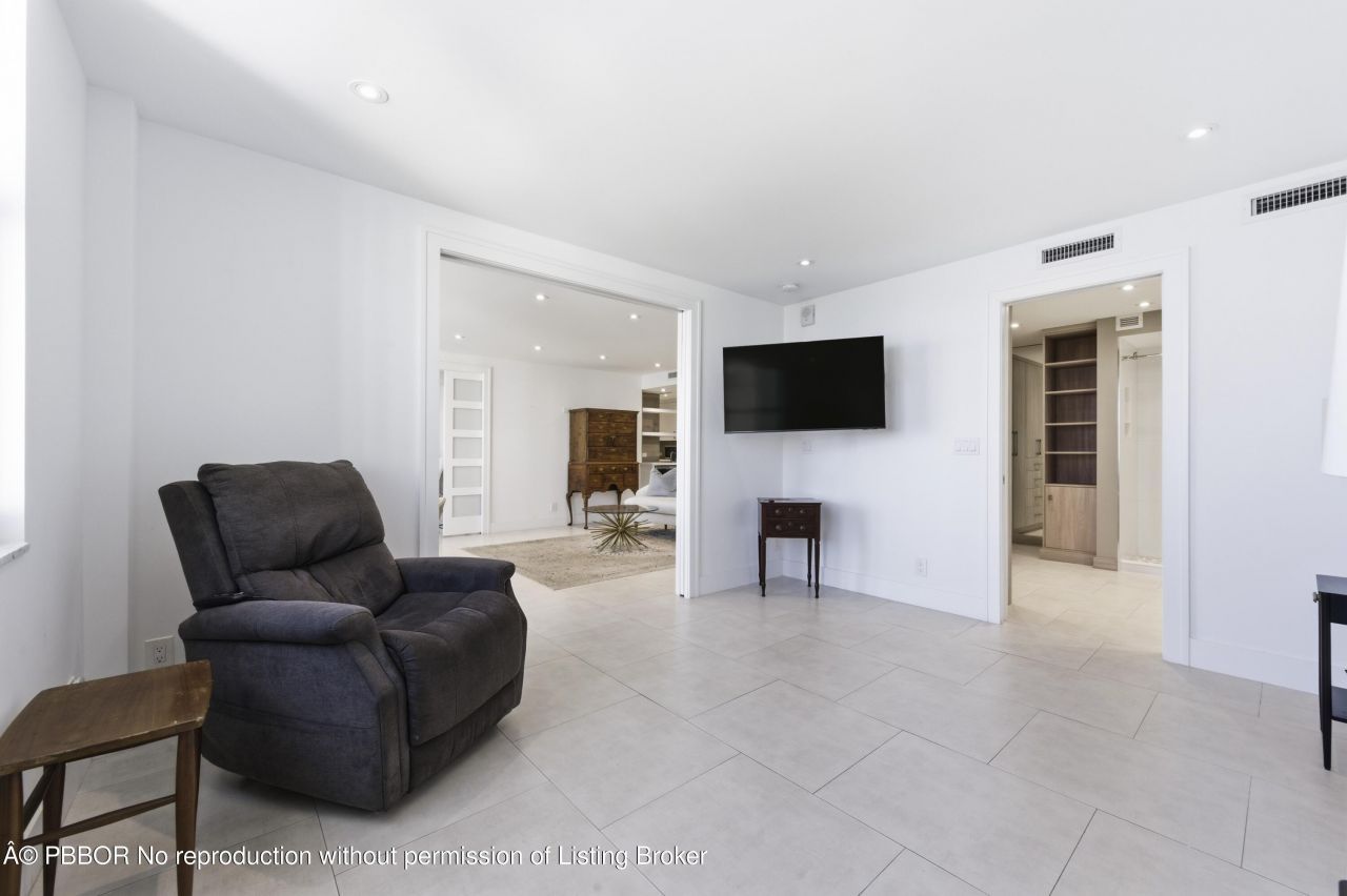 1801 S Flagler Drive, Unit 1107, West Palm Beach, FL 33401 Photo