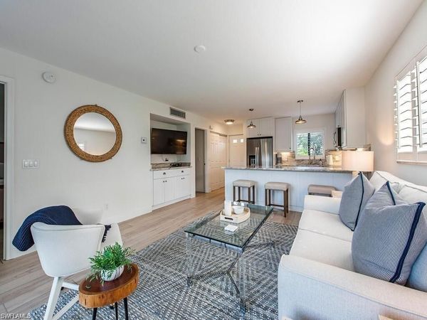 746 Eagle Creek DR, Unit 101, NAPLES, FL 34113