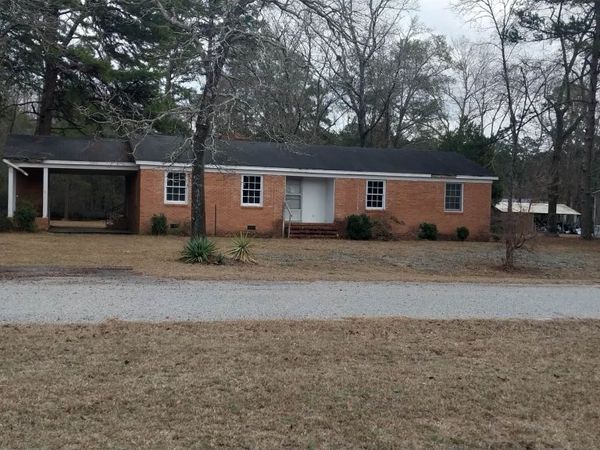 81 Wintergreen Dr. , Salters, SC 29590