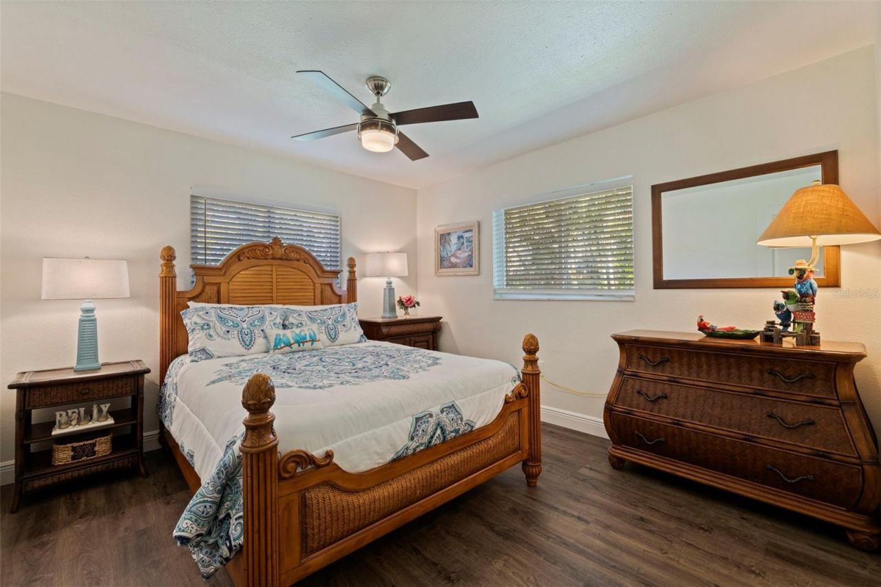 153 58th Avenue S, Saint Petersburg, FL 33705 Photo