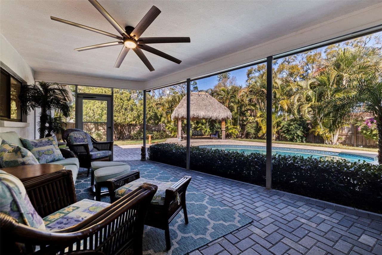 153 58th Avenue S, Saint Petersburg, FL 33705 Photo