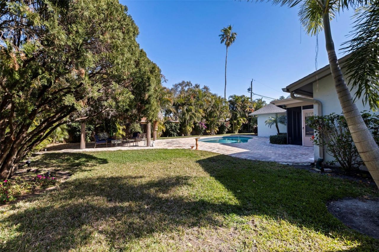 153 58th Avenue S, Saint Petersburg, FL 33705 Photo