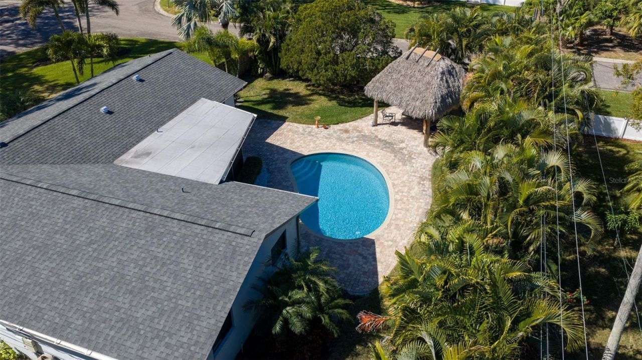 153 58th Avenue S, Saint Petersburg, FL 33705 Photo