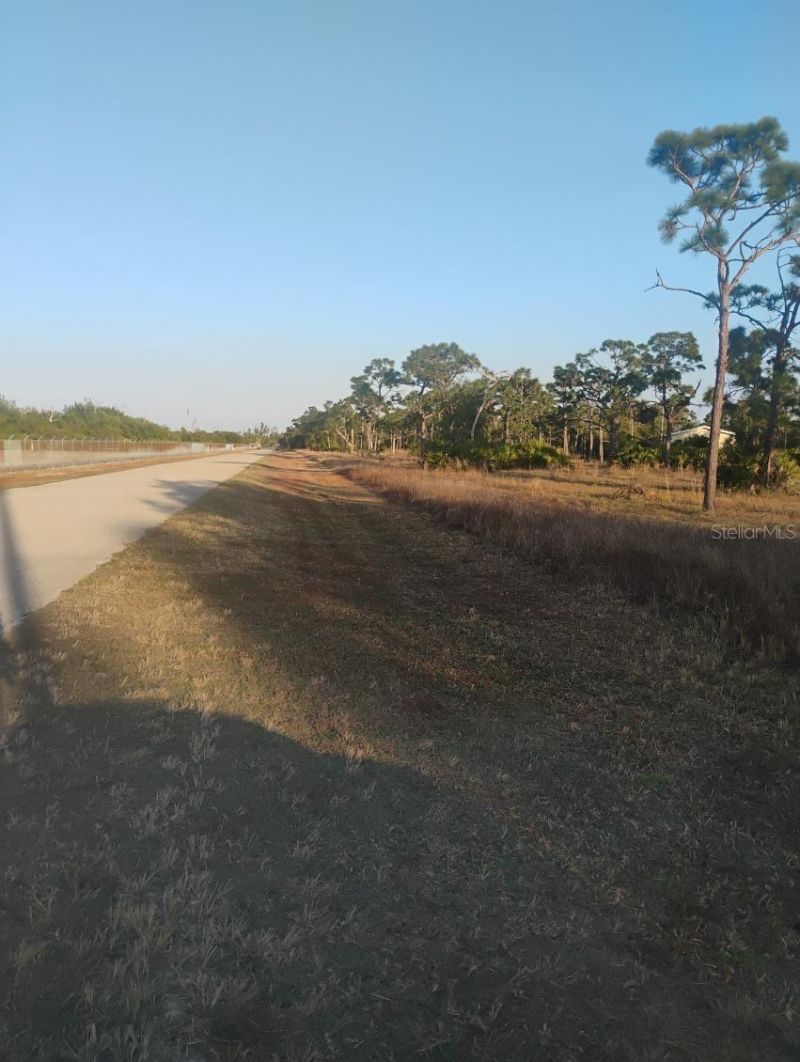 6820 Stringfellow Road, Saint James City, FL 33956 Photo